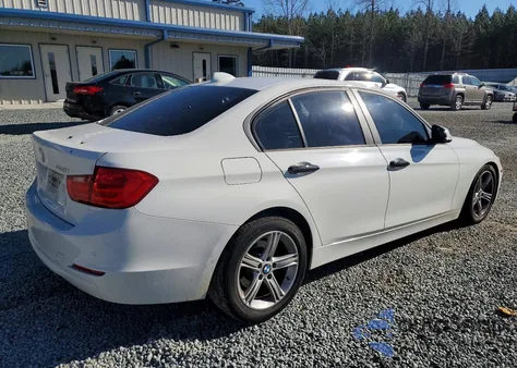 2015 BMW 328 I из США, поврежденный, VIN WBA3A5G57FNS88259